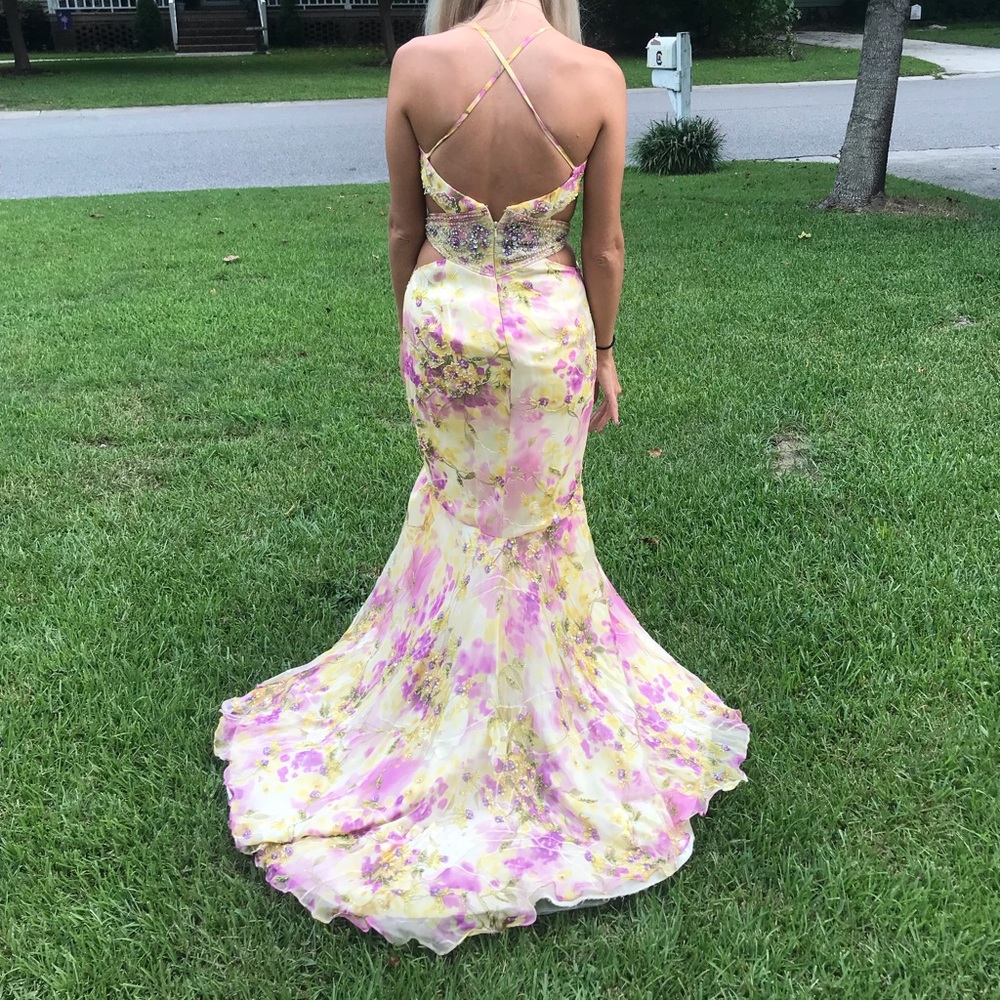 Homecoming / prom Dress